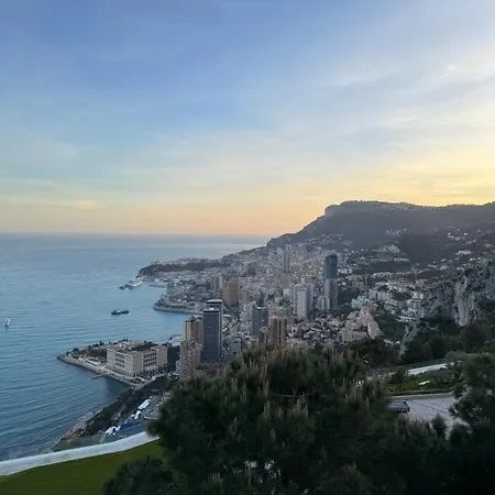 Appartement Superbe T2 Dans Résidence Avec Piscine Chauffée