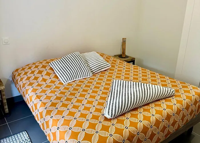 Superbe T2 Dans Résidence Avec Piscine Chauffée Appartement *