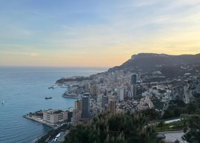 Appartement Superbe T2 Dans Résidence Avec Piscine Chauffée
